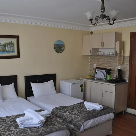 Aparthotel Kumkapi House *